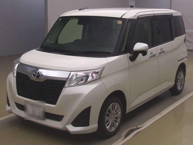 TOYOTA ROOMY 2020
