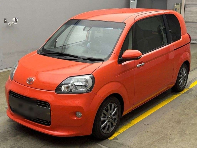 TOYOTA PORTE 2017
