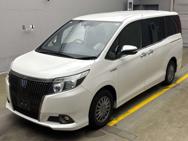 TOYOTA ESQUIRE 2016