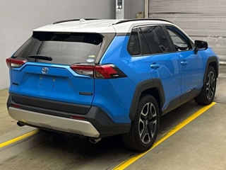 TOYOTA RAV4 2020