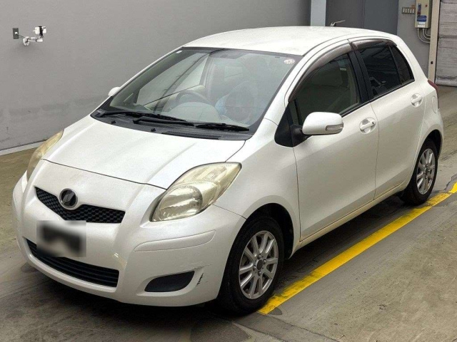 TOYOTA VITZ 2008