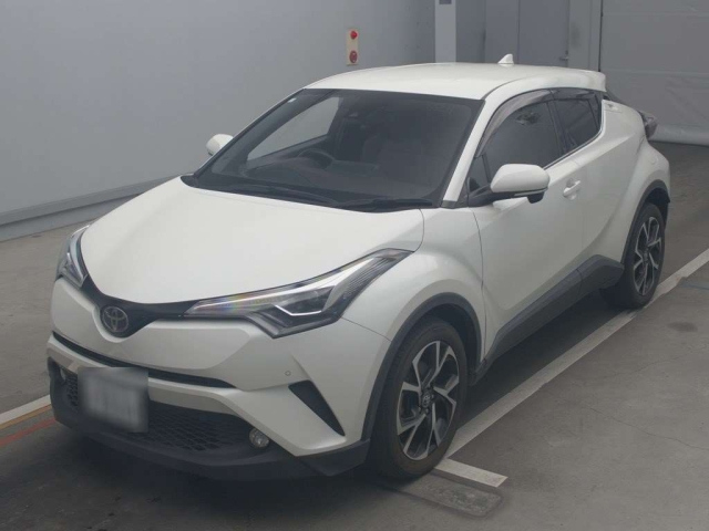 TOYOTA C-HR 2017