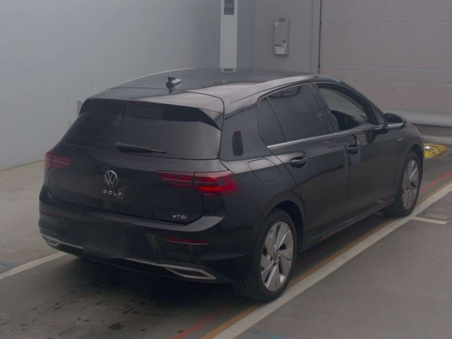 VOLKSWAGEN GOLF 2021