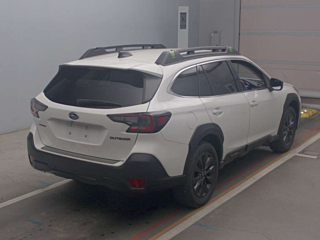 SUBARU LEGACY OUTBACK 2024