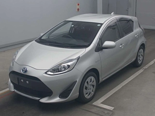TOYOTA AQUA 2020