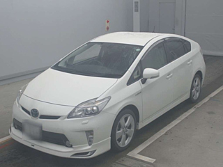 TOYOTA PRIUS 2013