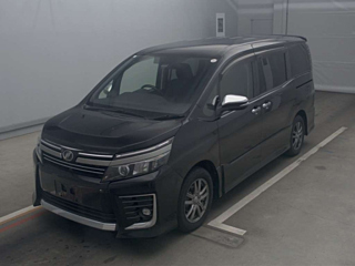 TOYOTA VOXY 2016