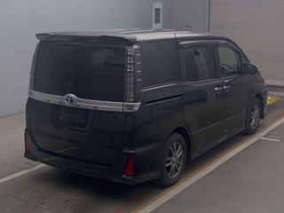TOYOTA VOXY 2016