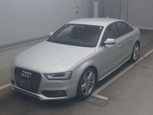 AUDI A4 2013