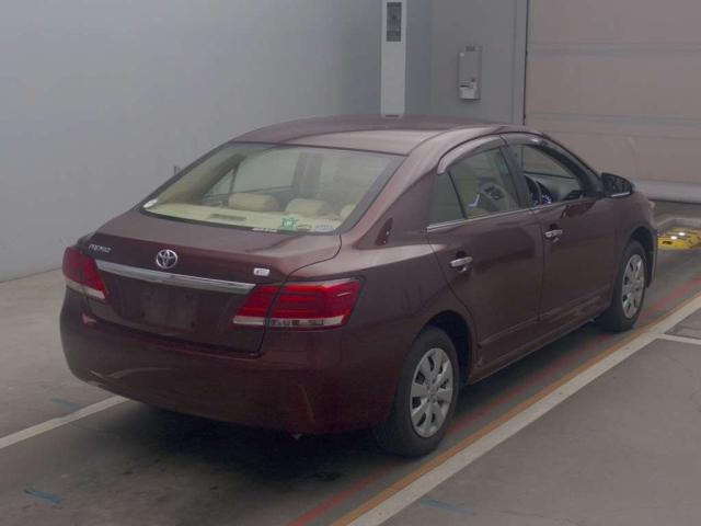 TOYOTA PREMIO 2016
