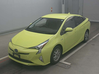 TOYOTA PRIUS 2016