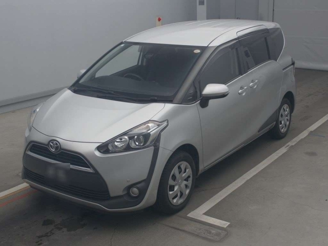 TOYOTA SIENTA 2018