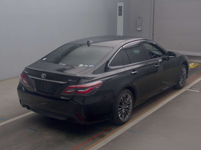 TOYOTA CROWN 2020