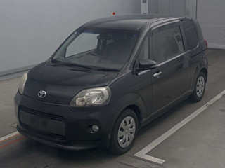 TOYOTA PORTE 2013