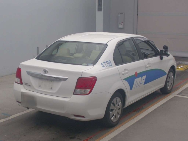 TOYOTA COROLLA AXIO 2015