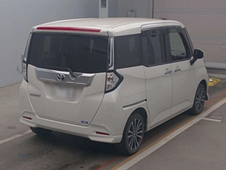 TOYOTA ROOMY 2021