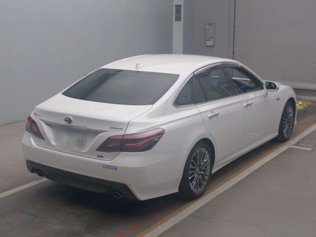 TOYOTA CROWN 2021