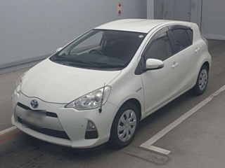 TOYOTA AQUA 2014