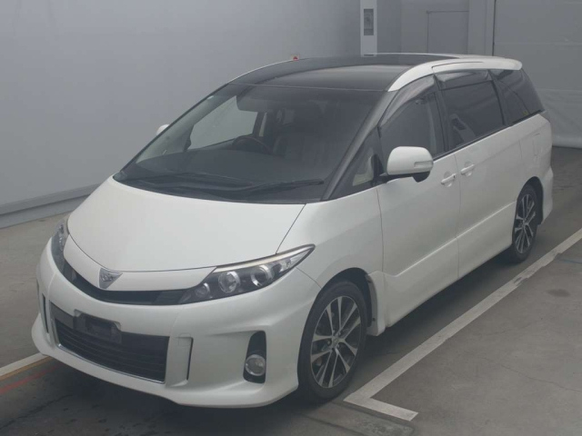 TOYOTA ESTIMA 2014