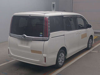 TOYOTA NOAH 2020