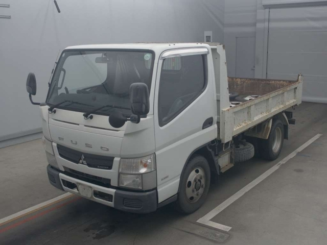 MITSUBISHI CANTER 2015
