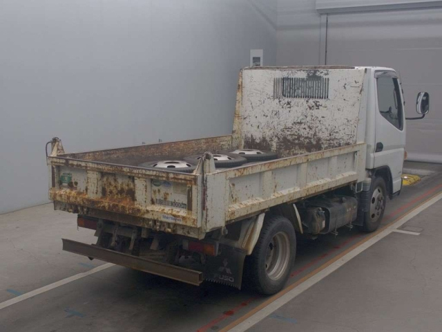 MITSUBISHI CANTER 2015