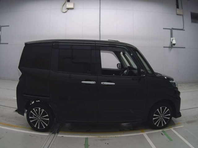 TOYOTA ROOMY 2025