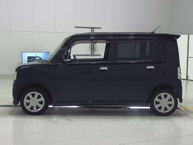 DAIHATSU MOVE CONTE 2014
