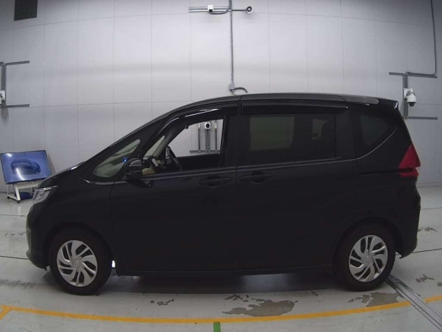 HONDA FREED 2017
