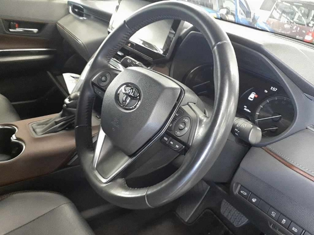 TOYOTA HARRIER 2021