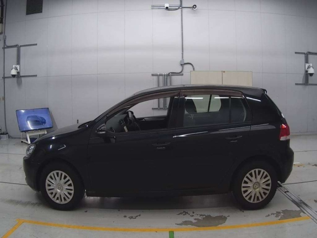 VOLKSWAGEN GOLF 2011