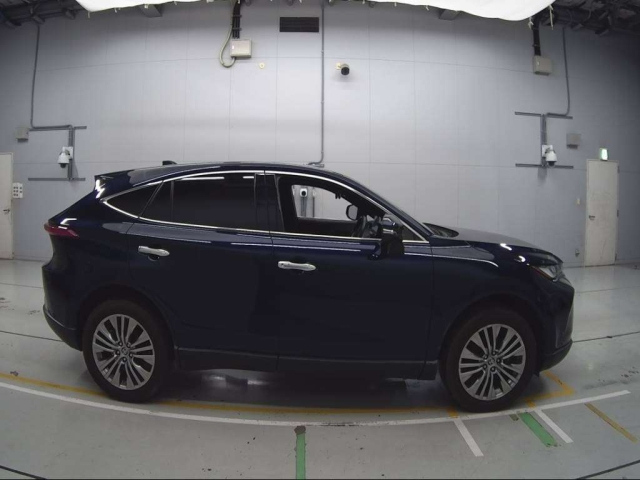 TOYOTA HARRIER 2021