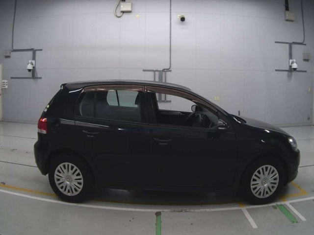 VOLKSWAGEN GOLF 2011
