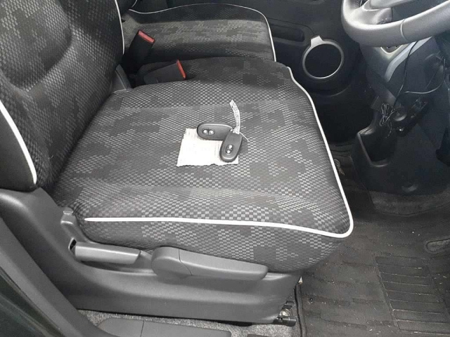 MAZDA FLAIR 2016