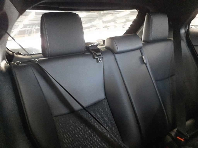 TOYOTA YARIS CROSS 2025