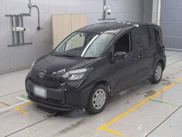 TOYOTA SIENTA 2025