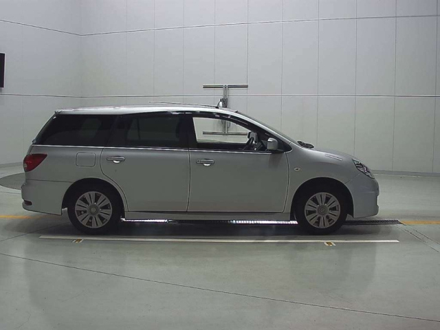 NISSAN WINGROAD 2016