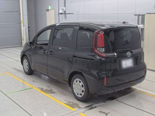 TOYOTA SIENTA 2025