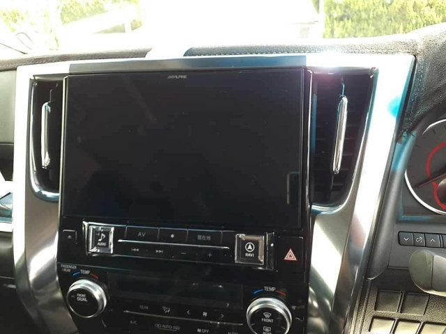 TOYOTA ALPHARD 2022