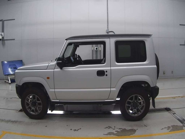 SUZUKI JIMNY 2022