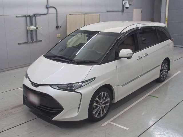 TOYOTA ESTIMA 2018