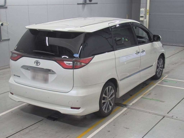 TOYOTA ESTIMA 2018