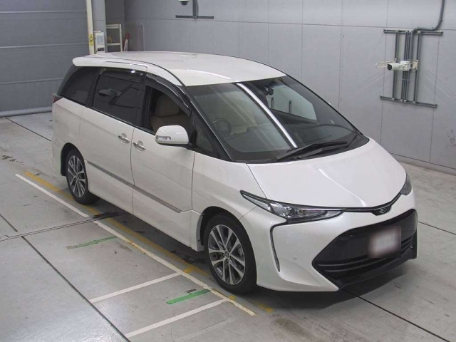 TOYOTA ESTIMA 2018