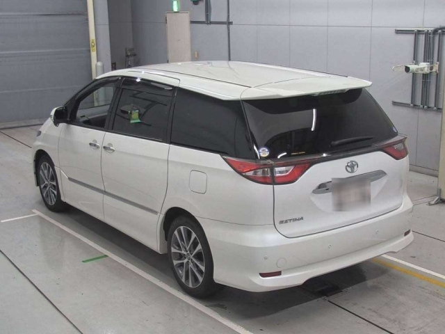 TOYOTA ESTIMA 2018