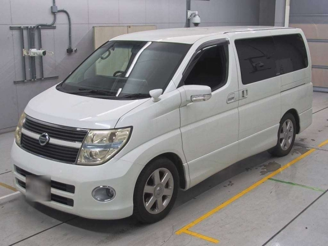 NISSAN ELGRAND 2009