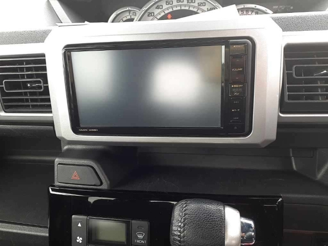 DAIHATSU WAKE 2018