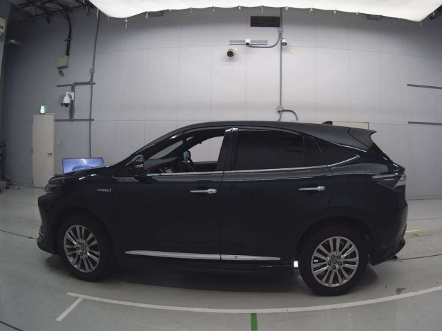 TOYOTA HARRIER 2015