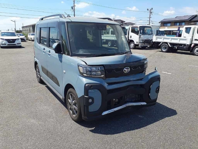 DAIHATSU TANTO 2022