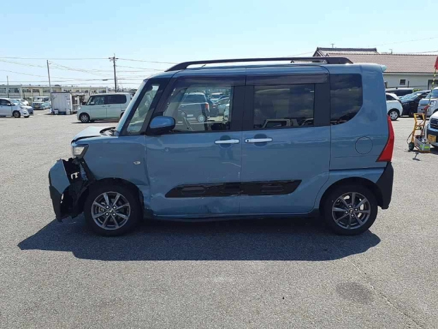 DAIHATSU TANTO 2022