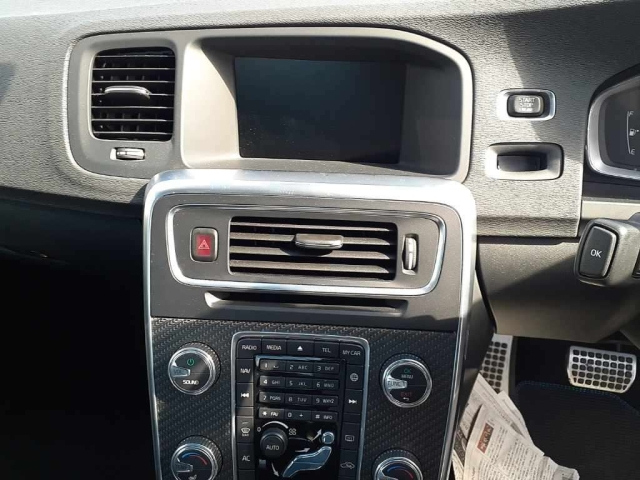 VOLVO S60 2015